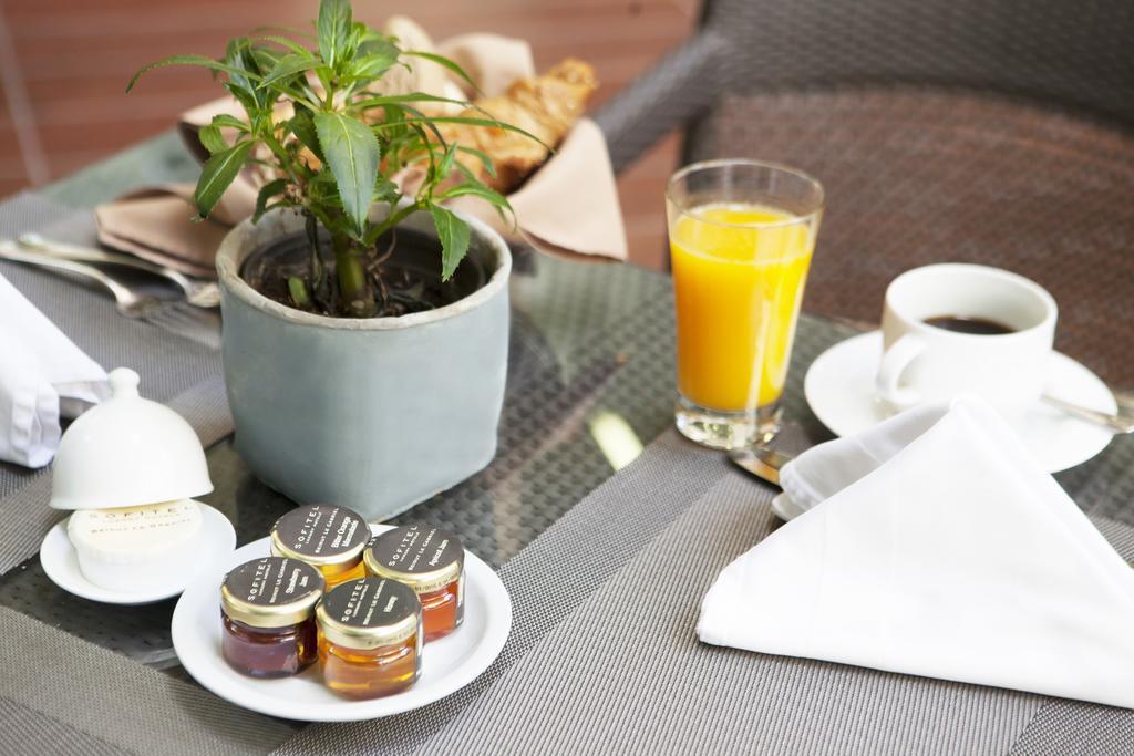 Sofitel Beirut Le Gabriel Otel Dış mekan fotoğraf